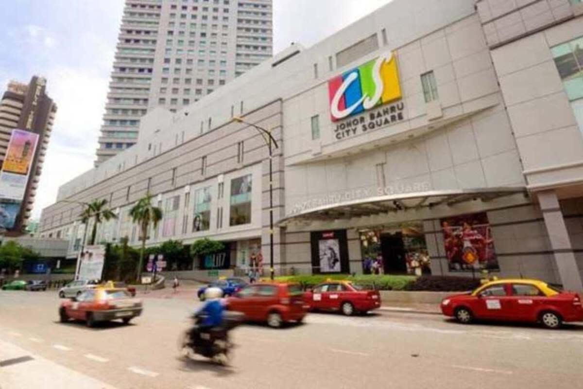 A Stylish High-Floor 2Br Suasana Suites Views Johor Bahru Luaran gambar